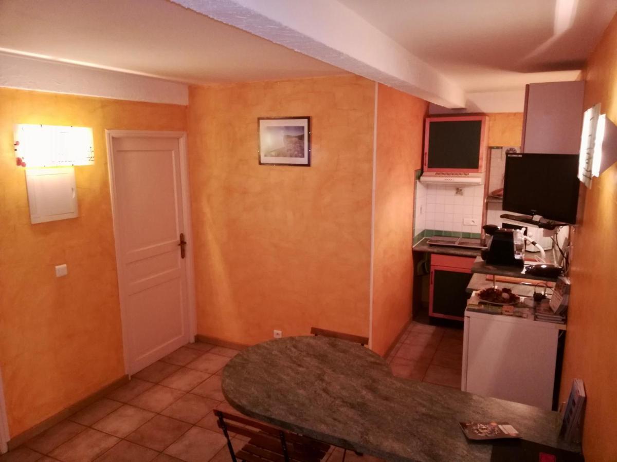 Chambres D'Hôtes LE CLOS Saint-Pierre-la-Palud Exterior foto